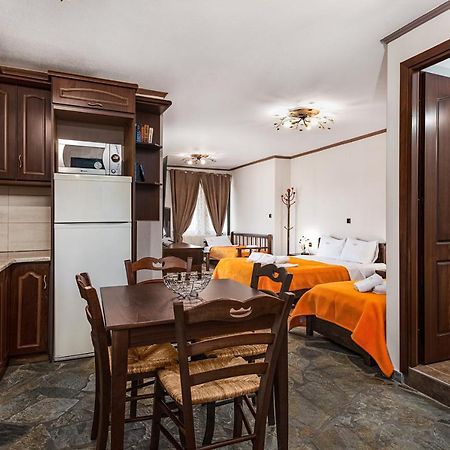 Limnaio Hotel Khrisokhórafa Екстериор снимка