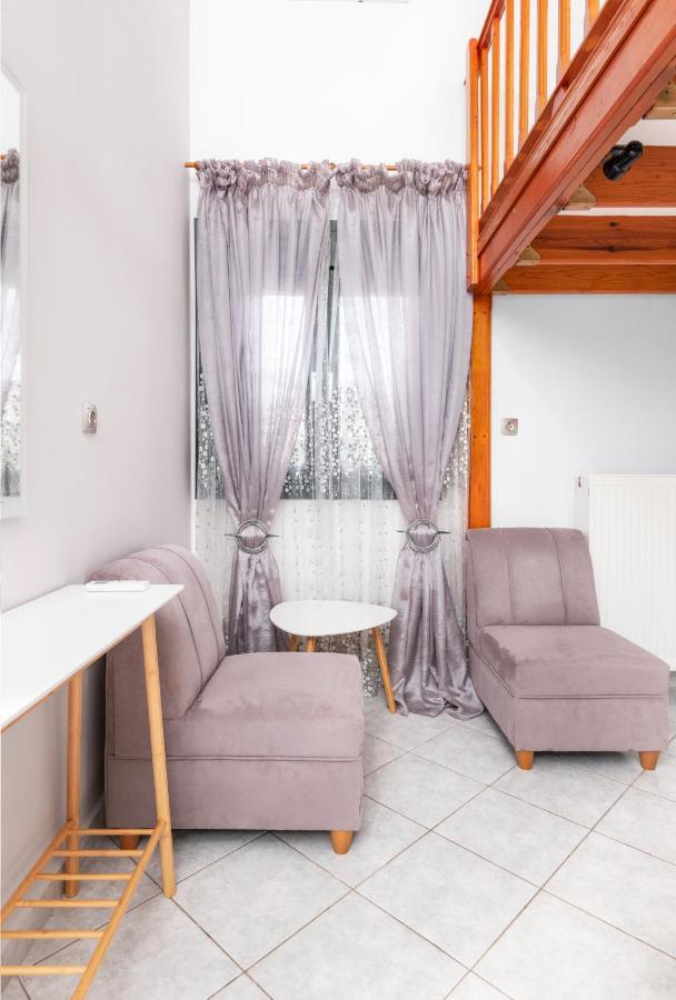 Limnaio Hotel Khrisokhórafa Екстериор снимка